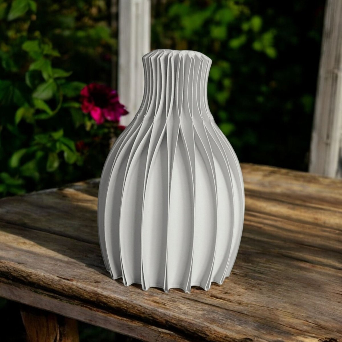 Facetta 3D - Printed Geometric Vase – A Modern Statement Piece for Elegant Interiors - Custom Crafting Alliance, LLC